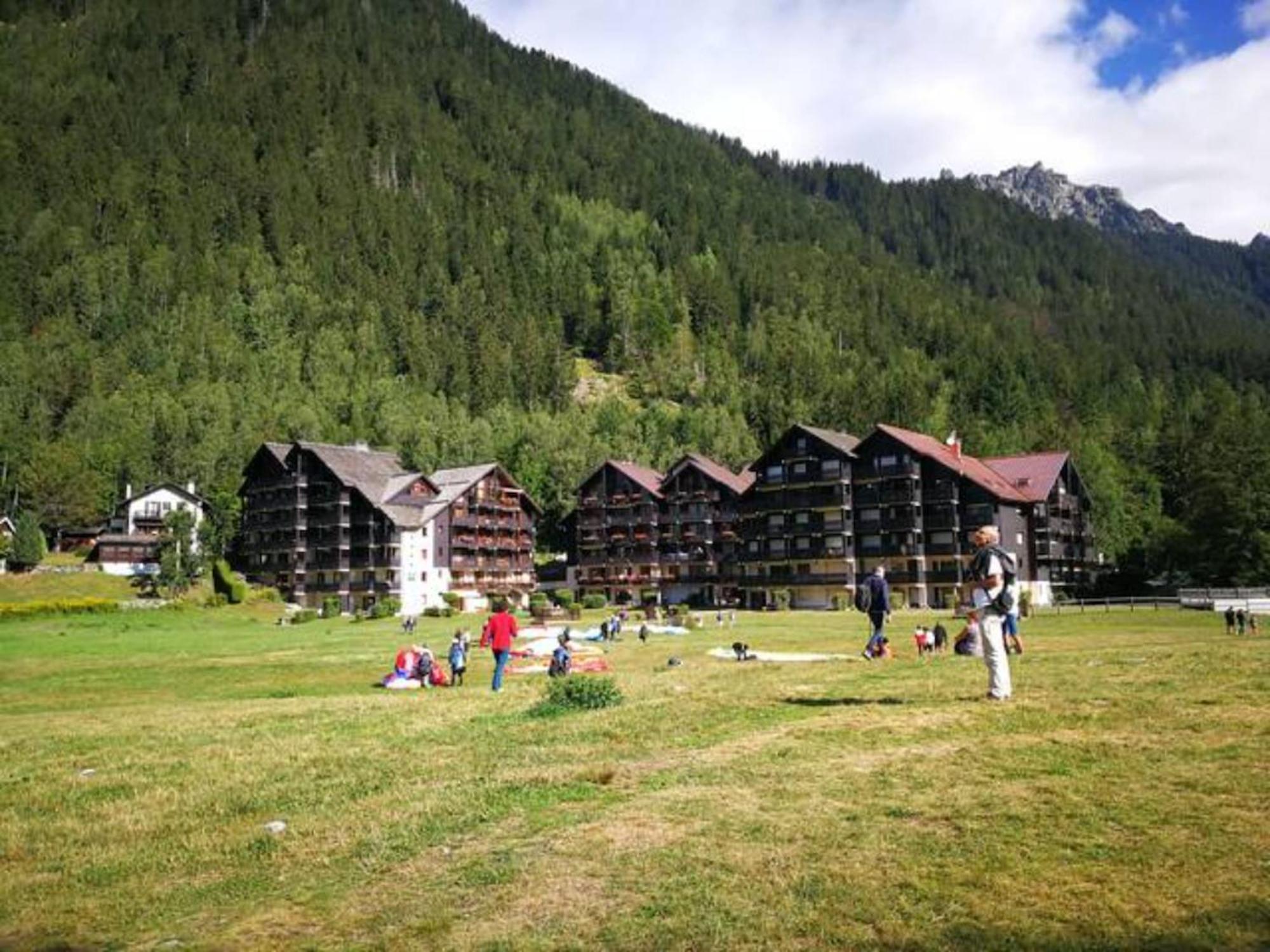 Appartamento Le Savoy - Terrasse Avec Vue Sur Le Mont-Blanc Chamonix Esterno foto